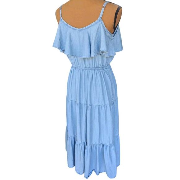 Old Navy XS Chambray Sundress Tiered Off Shoulder Strappy Coastal Cowgirl Boho - Picture 4 of 14